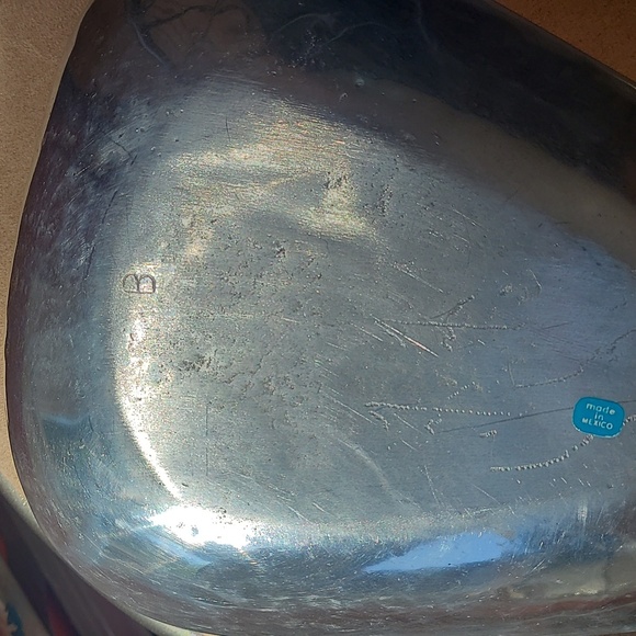 Silver tone 🍐 pear-shaped dish - Picture 5 of 17